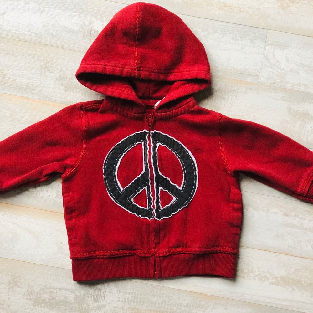 Baby sweatshirt! ✌🏻